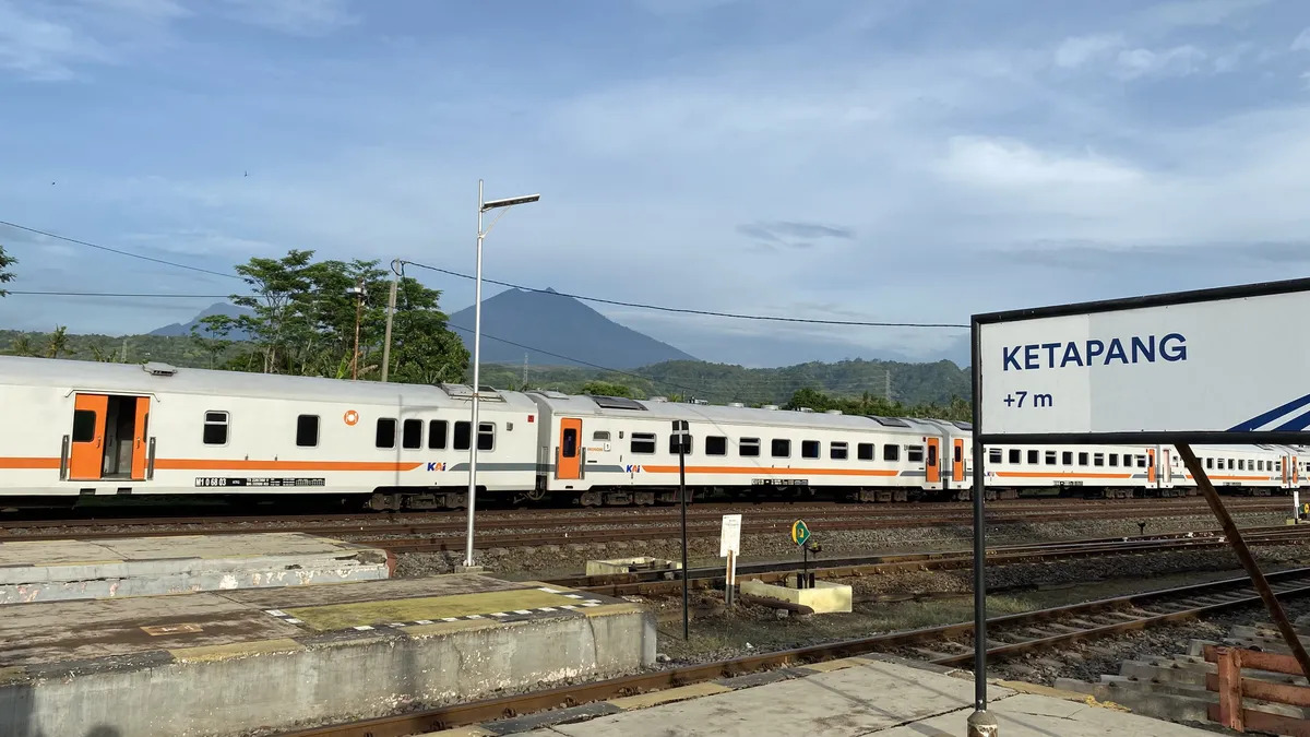 Stasiun Ketapang Lebaran Jadi Solusi Mobilitas Mudik Bali Jawa