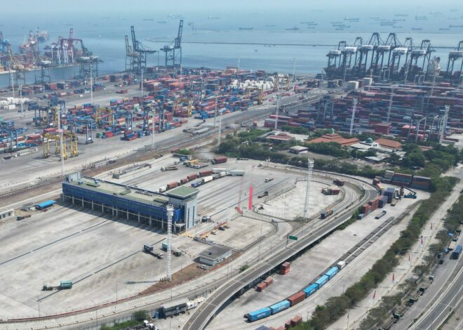 Pelindo Bahas Penyebab Kemacetan dan Penataan Ulang Operasi di Tanjung Priok