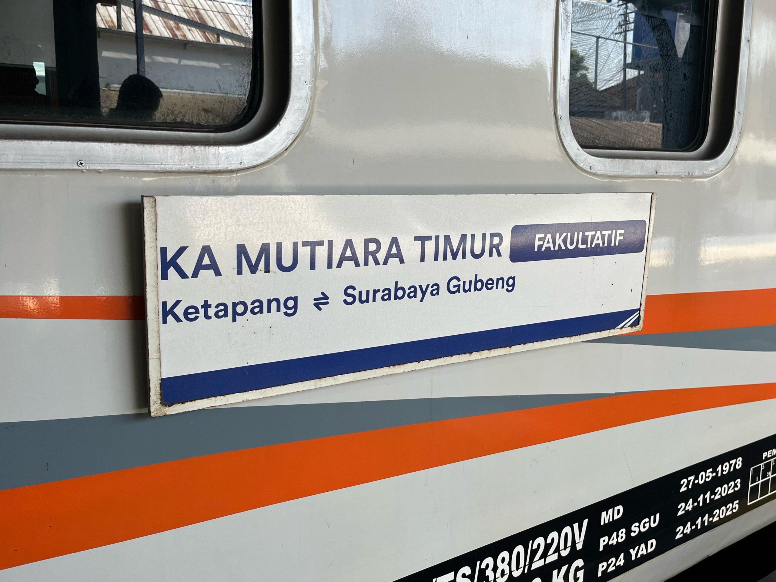 KAI Tambah 26 Perjalanan Kereta Api untuk Antisipasi Lonjakan Libur Panjang Kenaikan Isa dan Idul Adha