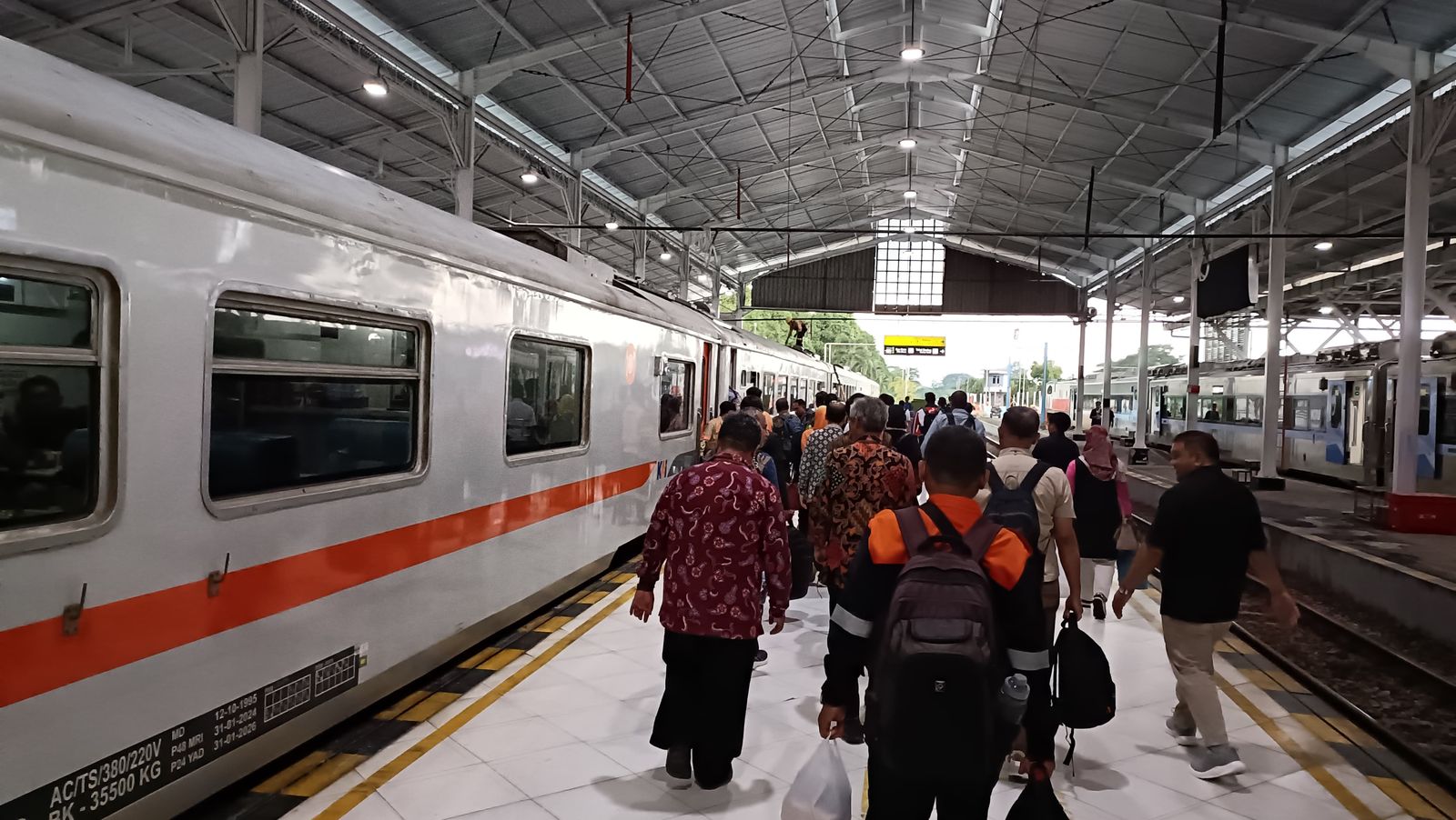 (VIDEO) PSO Kereta Api Jadi Solusi Transportasi Mudik dan Mobilitas Harian Daop 5
