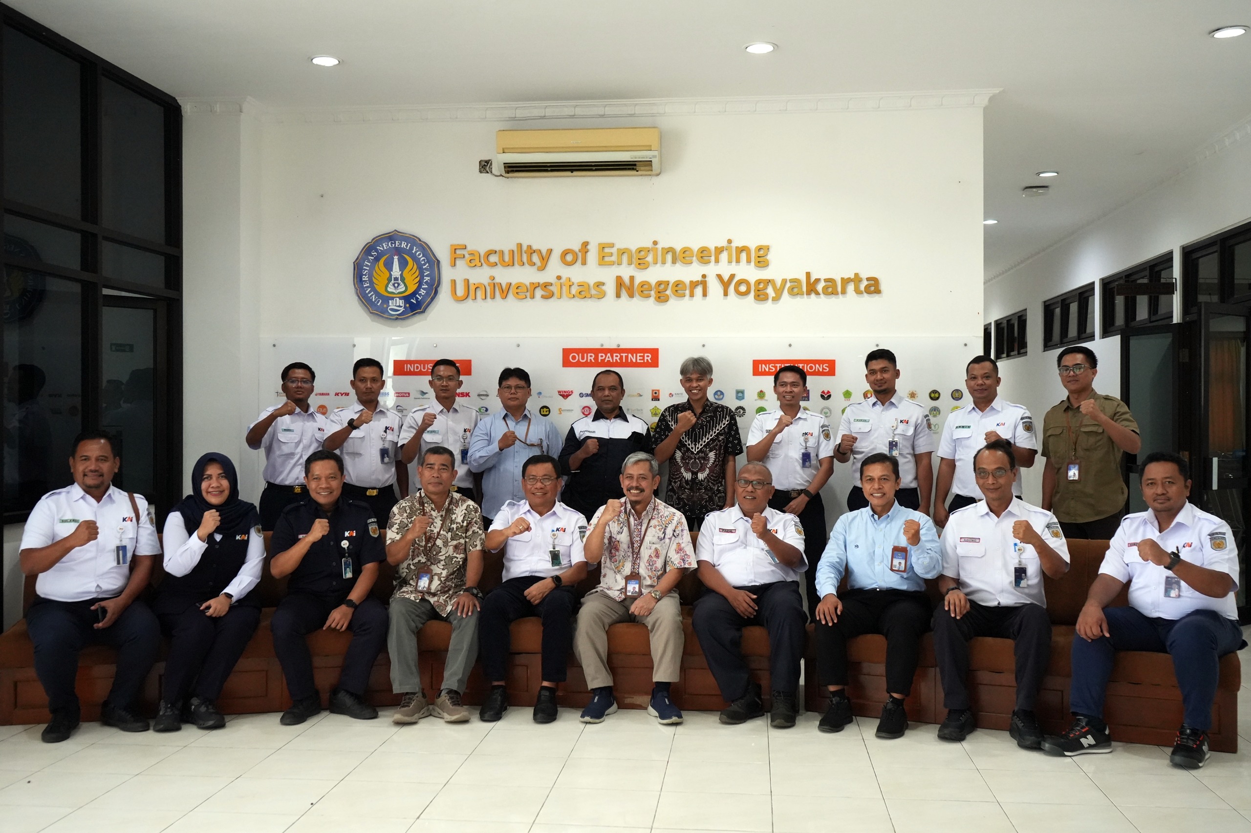 KAI dan FT UNY Perkuat Kolaborasi Pengembangan Kompetensi Pekerja Sarana Berbasis Maintenance Instruction