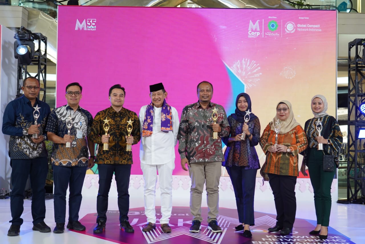 KAI Group Raih 8 Penghargaan di Ajang Marketing BUMN 2025